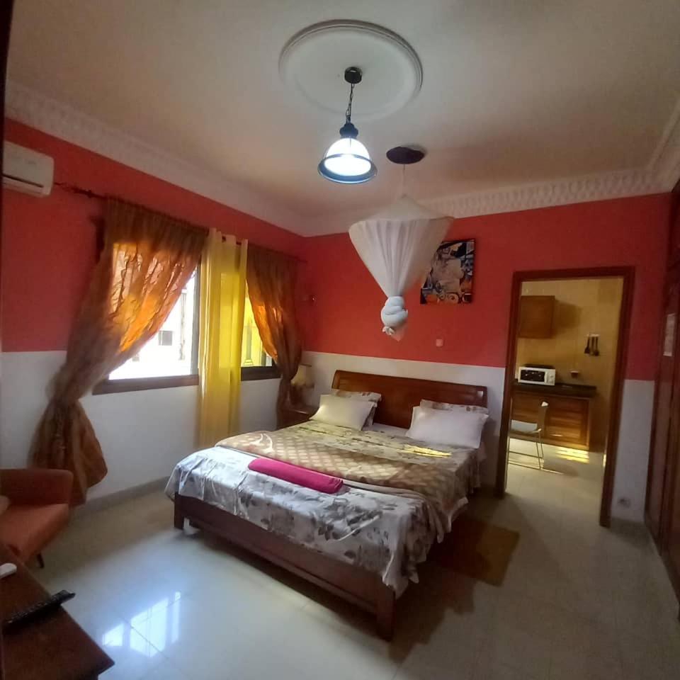Residence Les Calanques Дакар Экстерьер фото