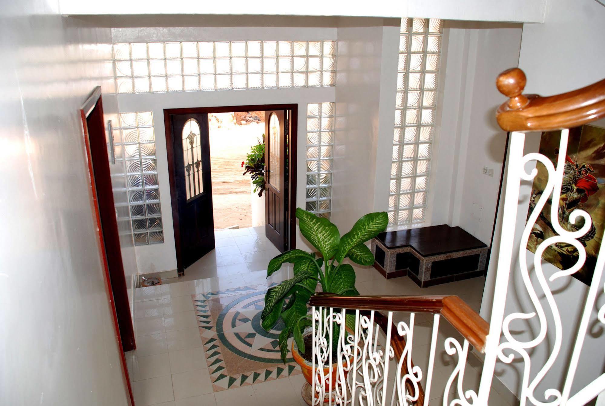 Residence Les Calanques Дакар Экстерьер фото