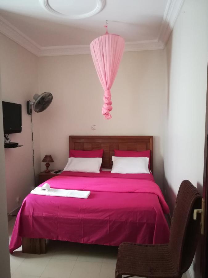 Residence Les Calanques Дакар Экстерьер фото